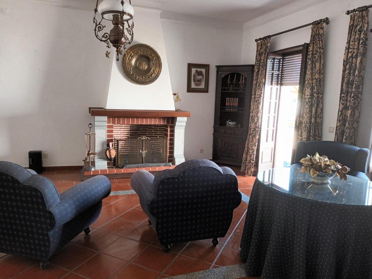 レゲンゴス・デ・モンサラーシュCasa Morais Pintoアパートメント エクステリア 写真