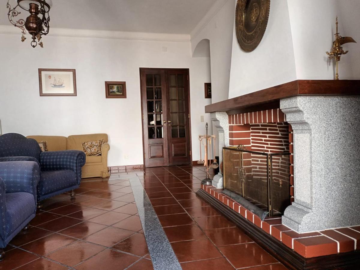 レゲンゴス・デ・モンサラーシュCasa Morais Pintoアパートメント エクステリア 写真